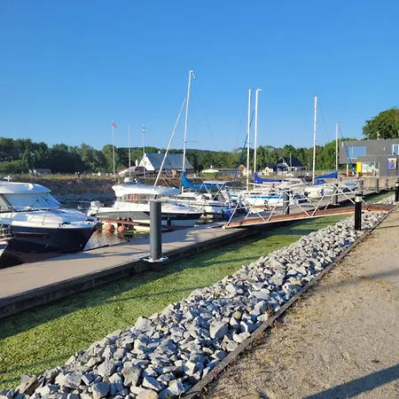 Chalé Chatki Nad Wodnym Zakatkiem. Wapnica (West Pomeranian)