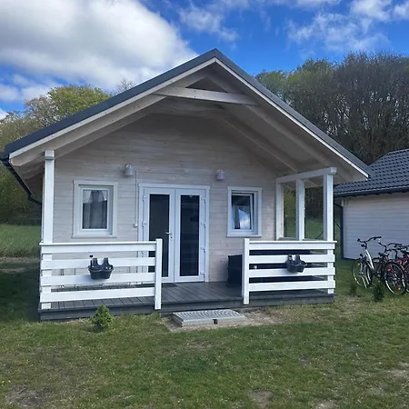 Chalé Chatki Nad Wodnym Zakatkiem. Wapnica (West Pomeranian)