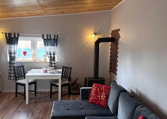 Chatki Nad Wodnym Zakatkiem. Chalet *