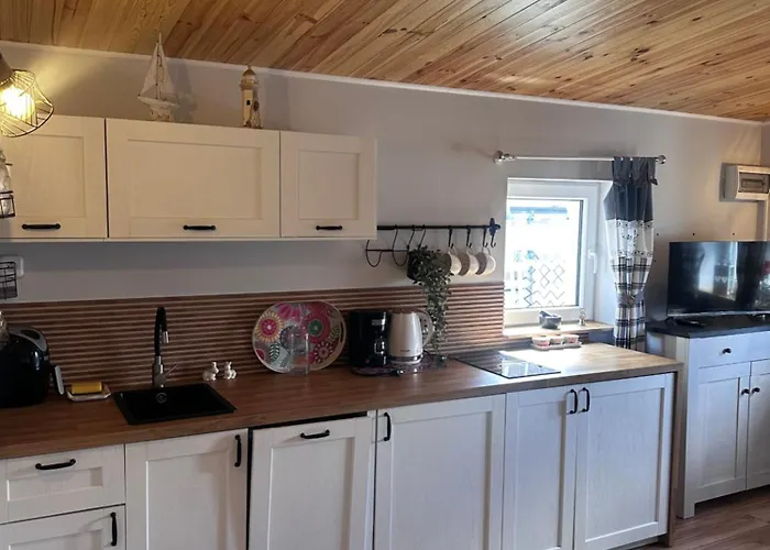 Chalet Chatki Nad Wodnym Zakatkiem. Wapnica (West Pomeranian)